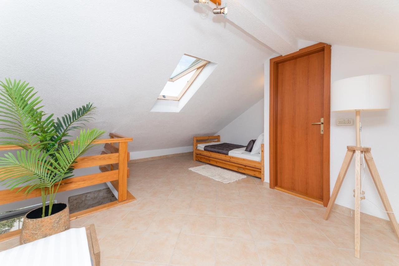 Apartment Meri